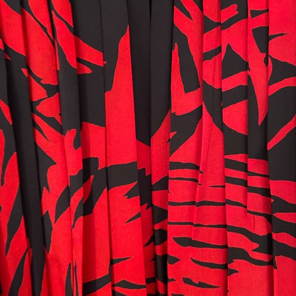 DIOR Silk Pleated Midi Skirt - Size 4 - Picture 5 of 5